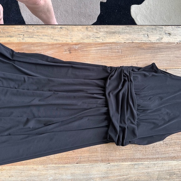 MK Michael Kors Classic Black dress - Picture 5 of 11